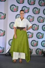 Neha Dhupia spark a debate at Ariel - Is laundry only a woman